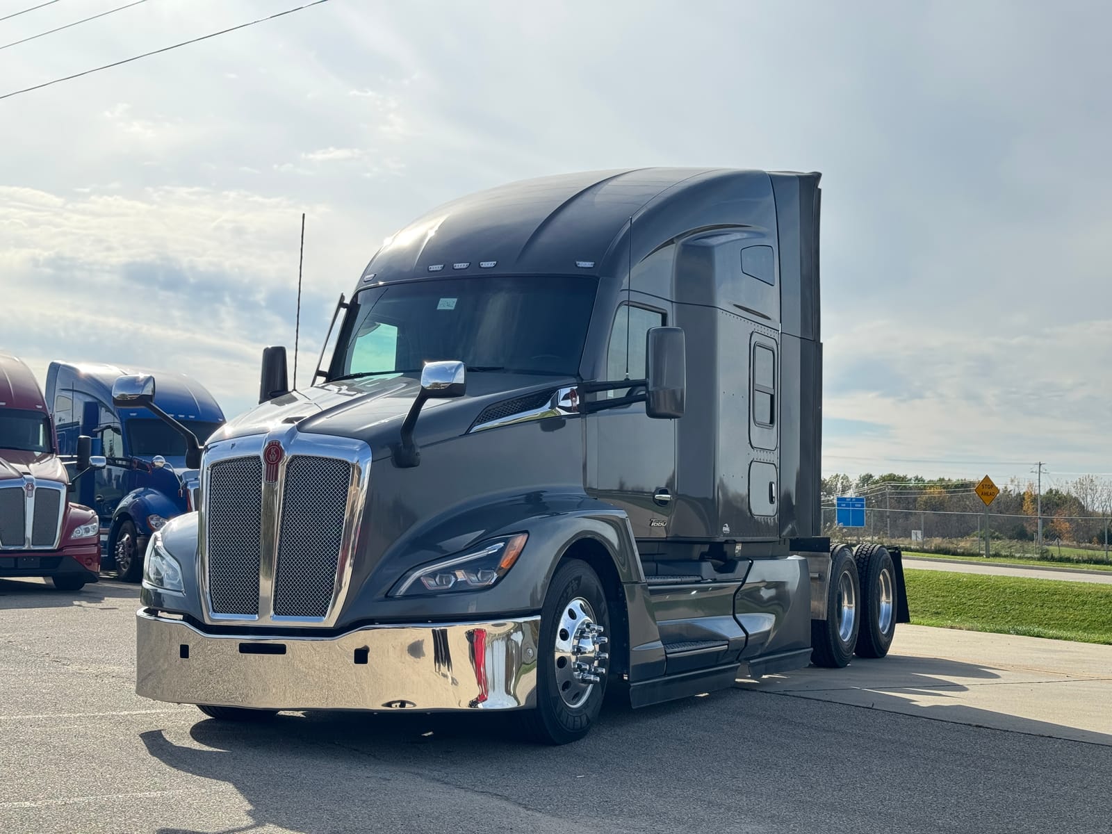 2024 KENWORTH T680